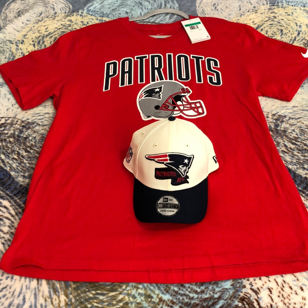 NIKE ON FIELD APPAREL NEW ENGLAND PATRIOTS TEAM SHIRT, NE PATRIOTS NEW ERA HAT